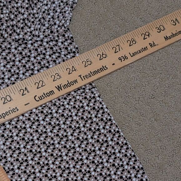 Adrianna Papell blouse women's size 1X polka dot ikat printed bubble sleeve top - Picture 6 of 10